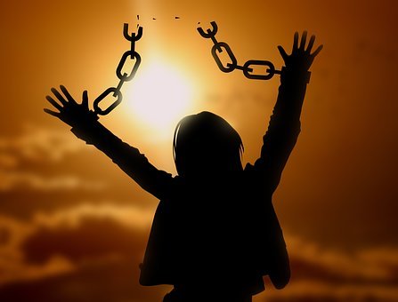 Liberté, chaines brisées